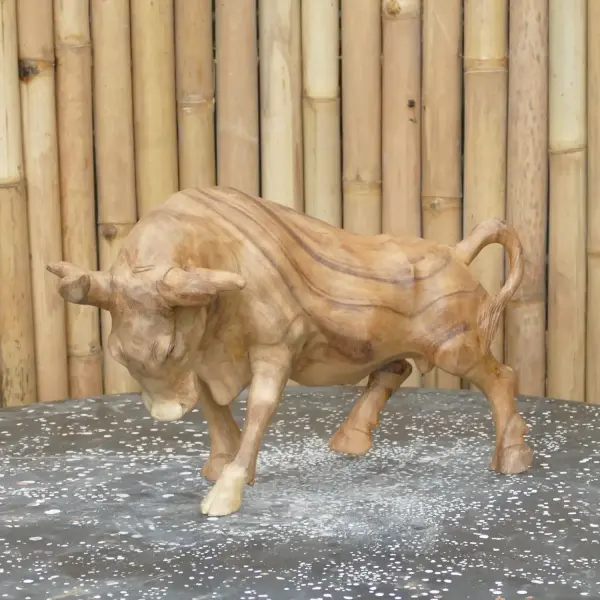 Product image 1 of the product “Walk bull head down made from suar wood, 30cm Height and 50cm Length ”